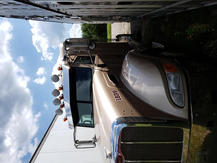 Livestock Network | Cattle Trailers For Sale | Cattle Trucking Jobs ...