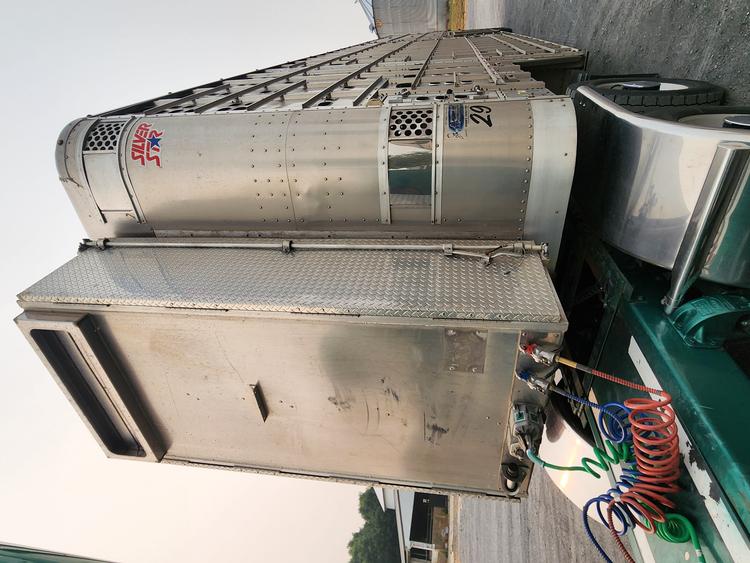 Livestock Network | Cattle Trailers For Sale | Cattle Trucking Jobs ...