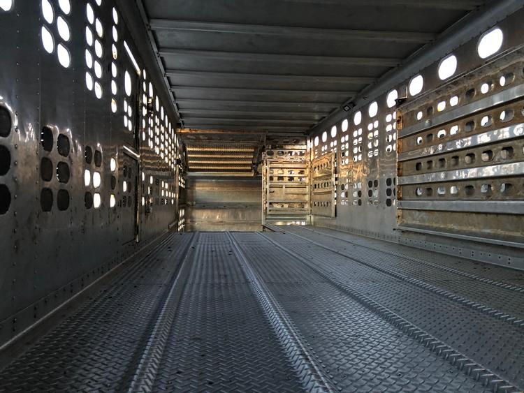 Livestock Network | Cattle Trailers For Sale | Cattle Trucking Jobs ...
