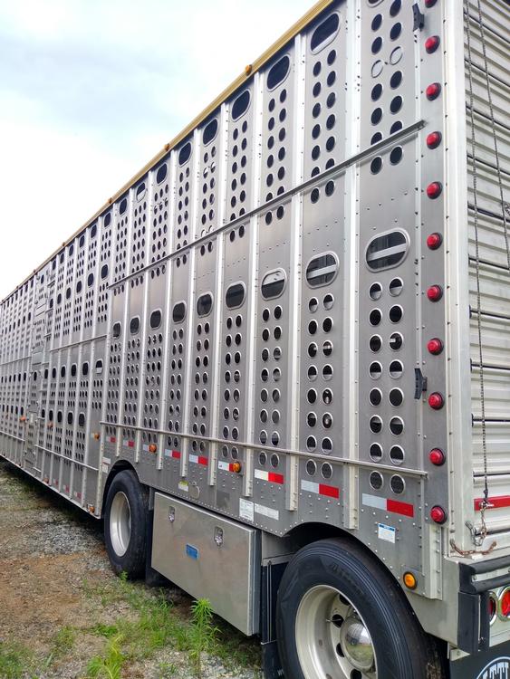 Livestock Network | Cattle Trailers For Sale | Cattle Trucking Jobs ...