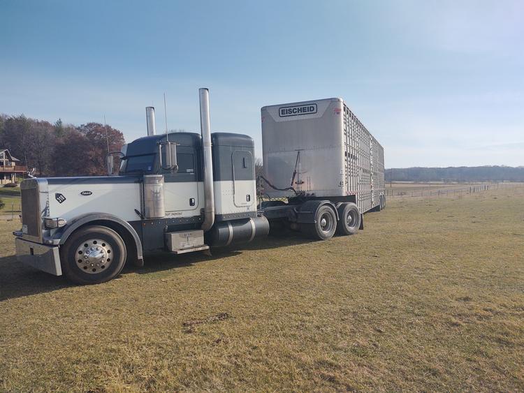 Livestock Network | Cattle Trailers For Sale | Cattle Trucking Jobs ...